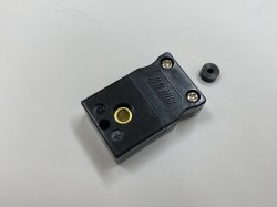 Photo7: Color in Section 2, JIS C1610-1995　Miniature Thermocouple Jack